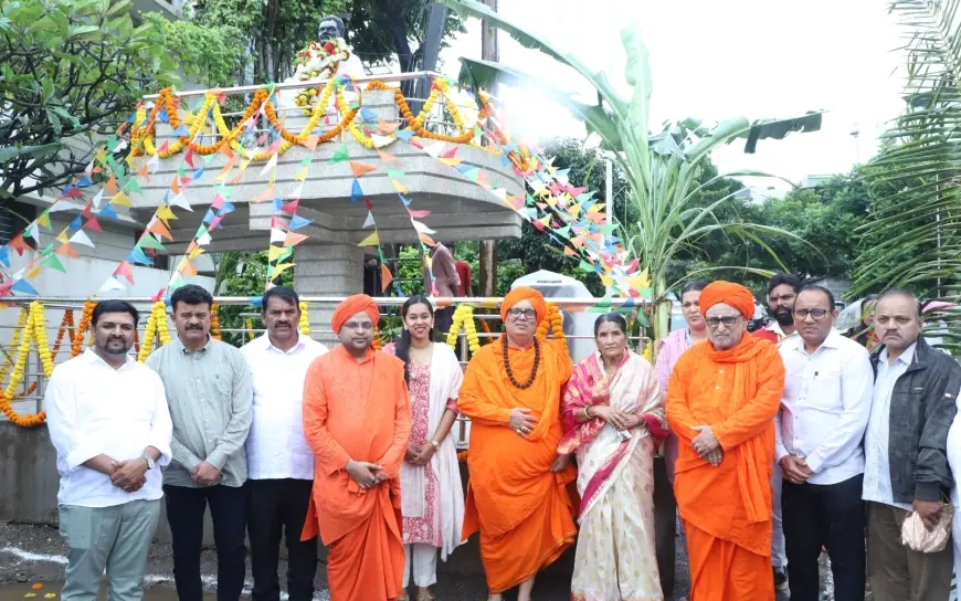 ಡಾ. ನಾಗಲೋಟಿಮಠ ಸಾಧನೆ ಅವಿಸ್ಮರಣೀಯ: ಶ್ರೀ ಗುರುಸಿದ್ಧ ಸ್ವಾಮೀಜಿ